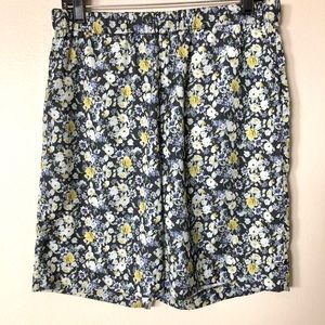 H&M Floral Mid Thigh Summer Shorts Size 10